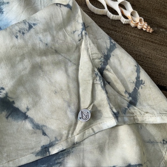 🌴🔆VOLCOM- TIE DYE DRESS🔆🌴 - Picture 11 of 12